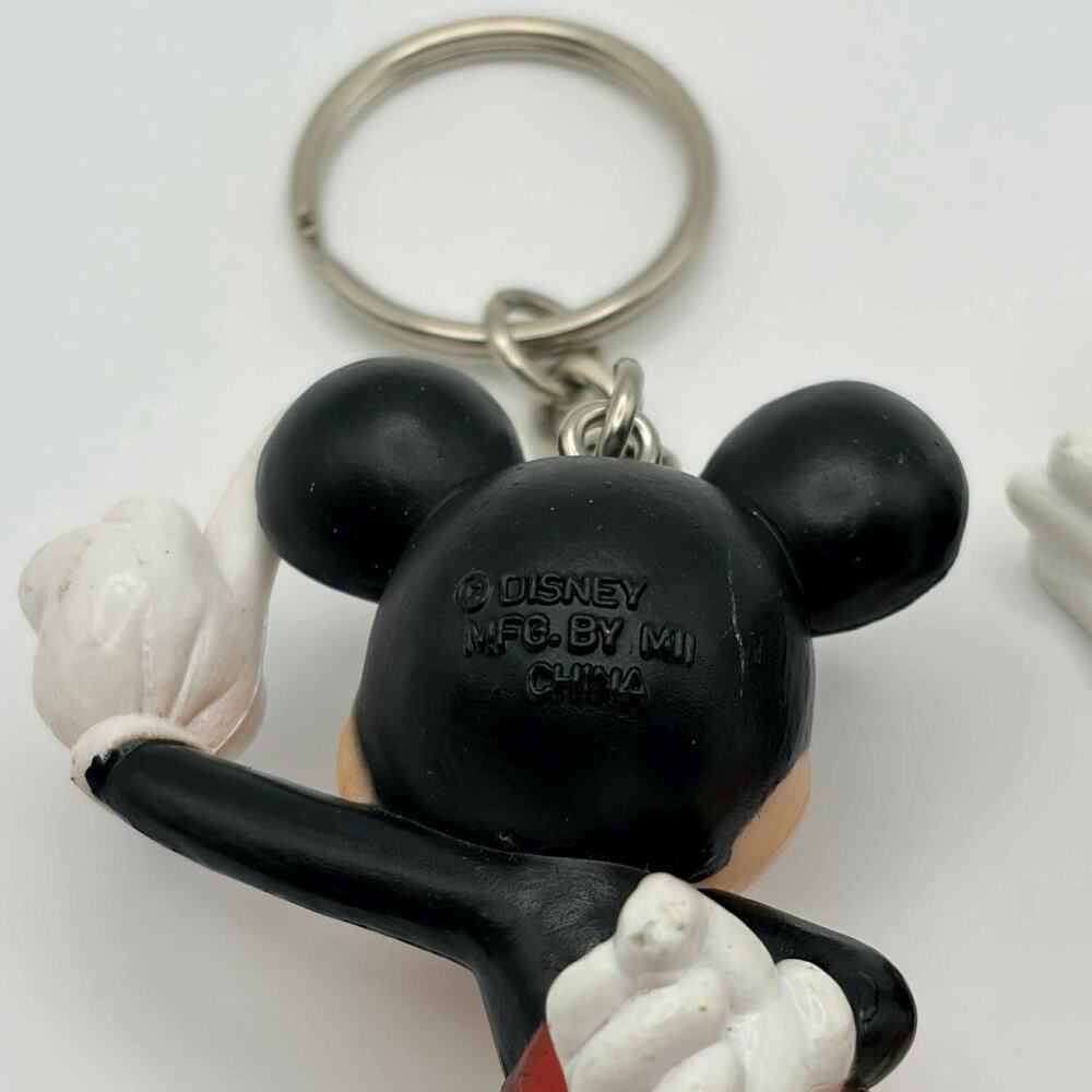 Red Disney Mickey Mouse Bundle Keychains - Picture 4 of 4